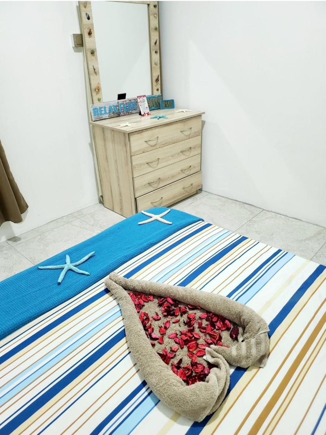 Kot Nu - Beach Themed Apartment - 3 Mins Walk From The Sea Flic-en-Flacq Extérieur photo
