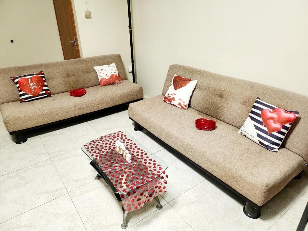 Kot Nu - Beach Themed Apartment - 3 Mins Walk From The Sea Flic-en-Flacq Extérieur photo